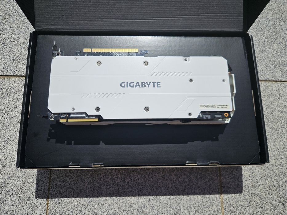 Gigabyte 2080 Super OC White