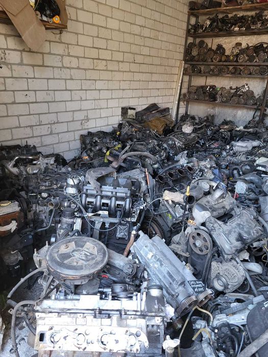 Продам двигуни до різних авто