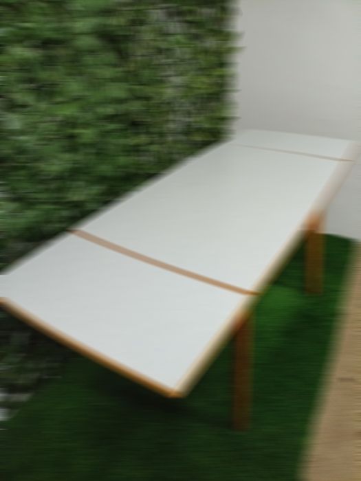 Patyczak, stół kuchenny rozkładany.