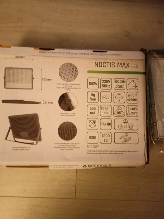 Naświetlacz LED Noctis Max