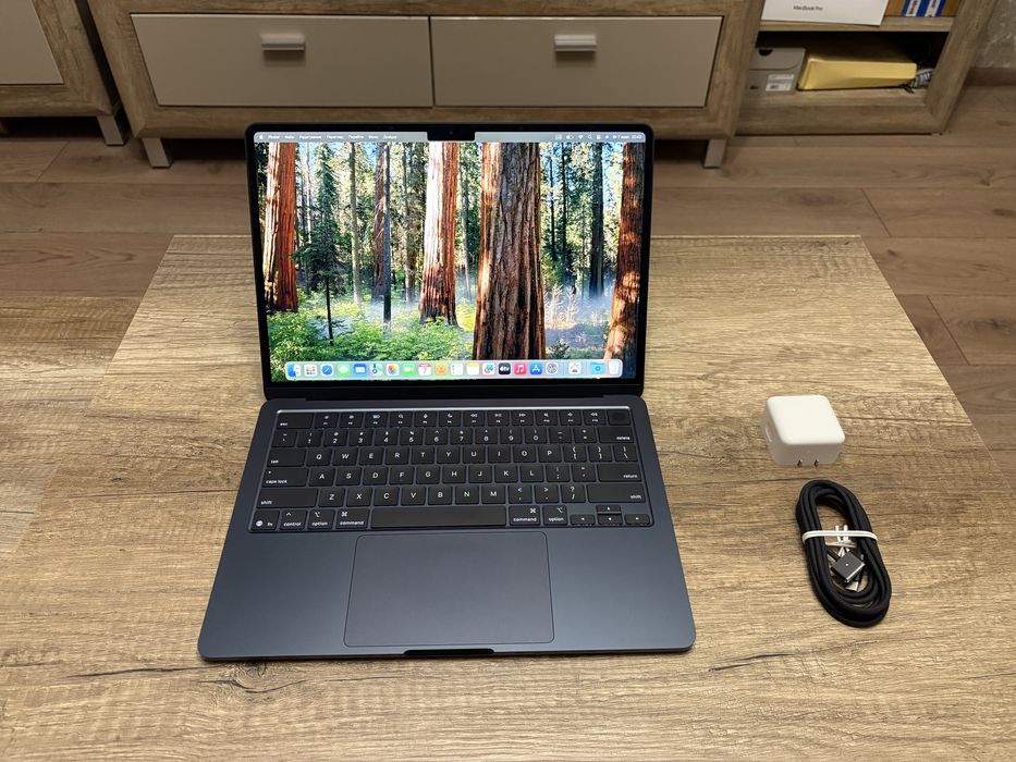 Макбук Apple MacBook Air 13" М4 16/512 2025 Midnight, ИДЕАЛ, Гарантия!