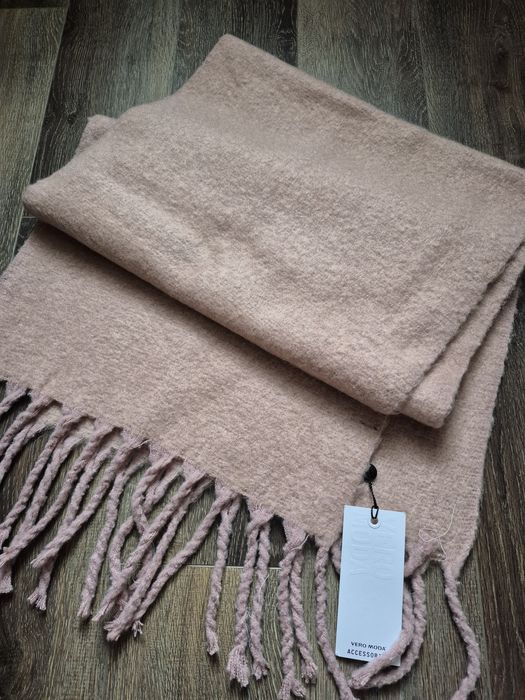 Новий великий теплий шарф Vero moda
