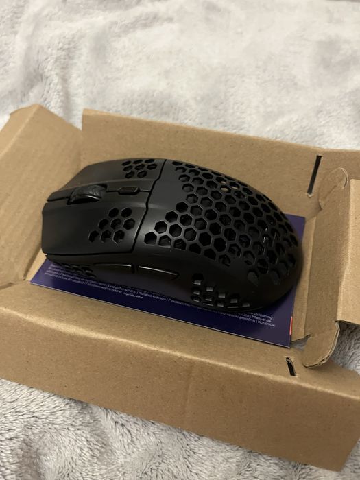 Миша Trust GXT 929 Helox