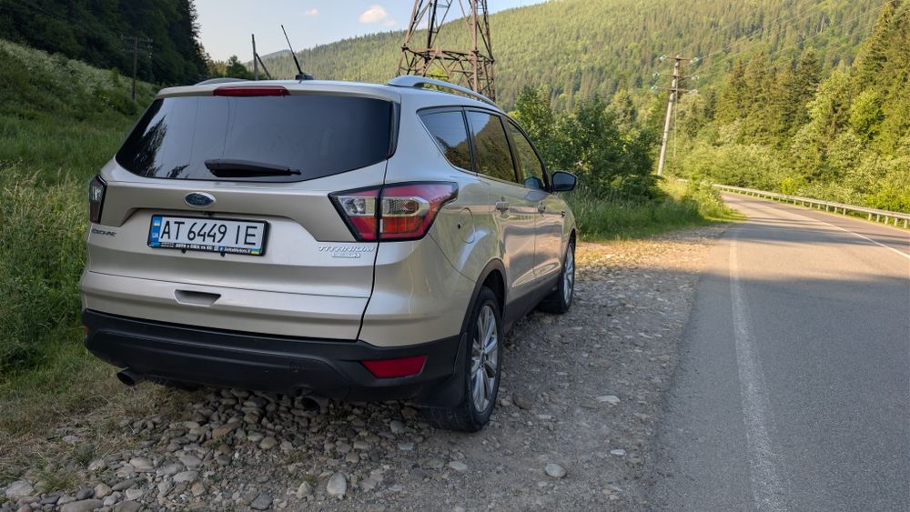 FORD ESCAPE 2017 VIN 1FMCU0JD8HUC77868 фото оголошення 6 з 8