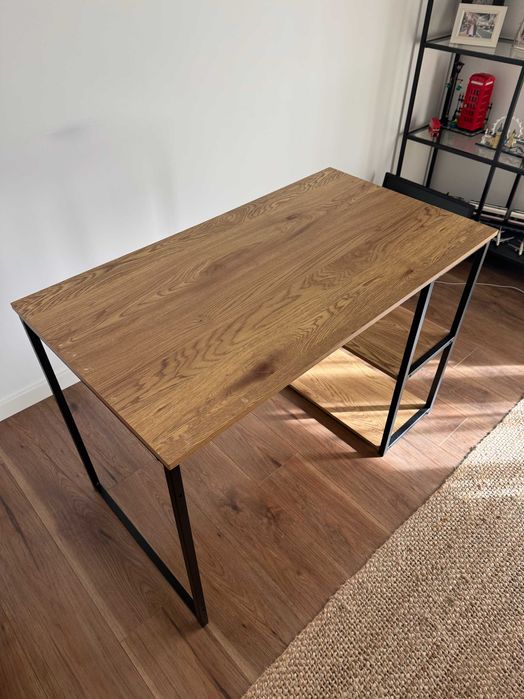 Secretária HOMA – com 2 Prateleiras | Ótimo estado