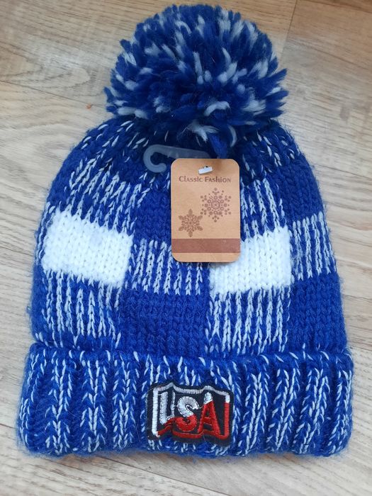 Утеплённые НОВАЯ шапка на мальчика