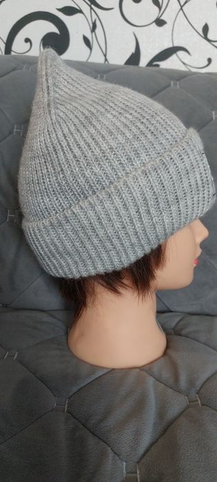 Шапка женская серая меланж на флисе зимняя