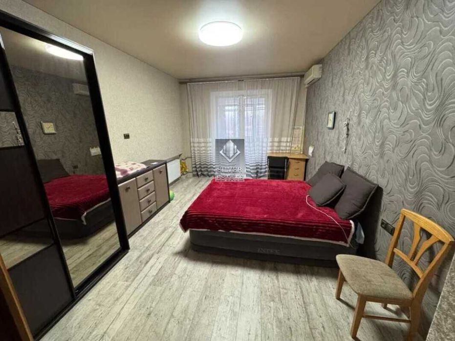 Продам 2-кімн. квартиру в Шевченківському районі, пр. Моторобудівників