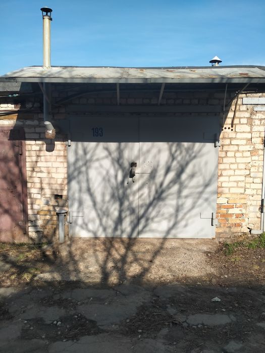 Капитальный гараж на космонавтов