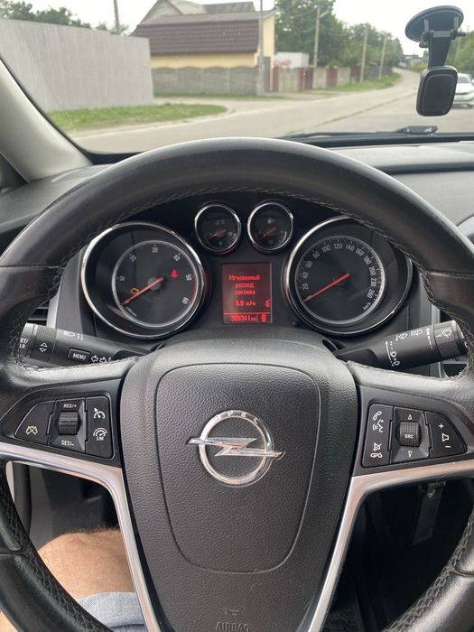 Opel Astra 2013
IV покоління/J (FL)