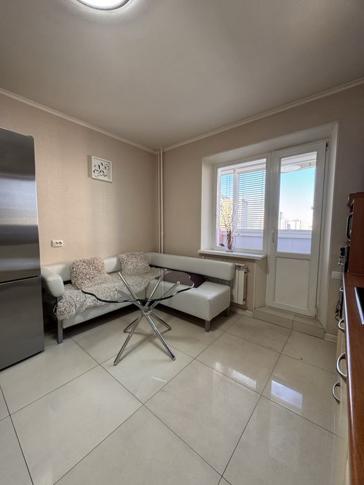 Оренда затишної  1к, вул. Гришка 8б, метро Позняки