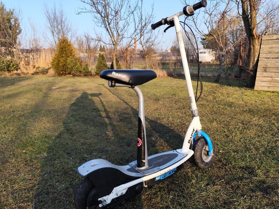 Hulajnoga elektryczna Razor