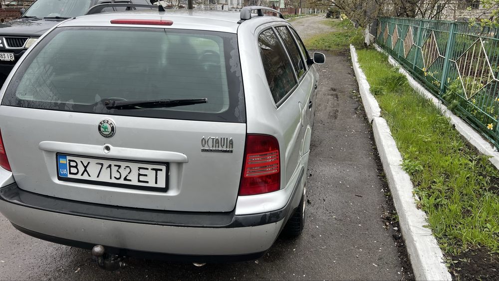 Продам шкода тур 1,9 тді