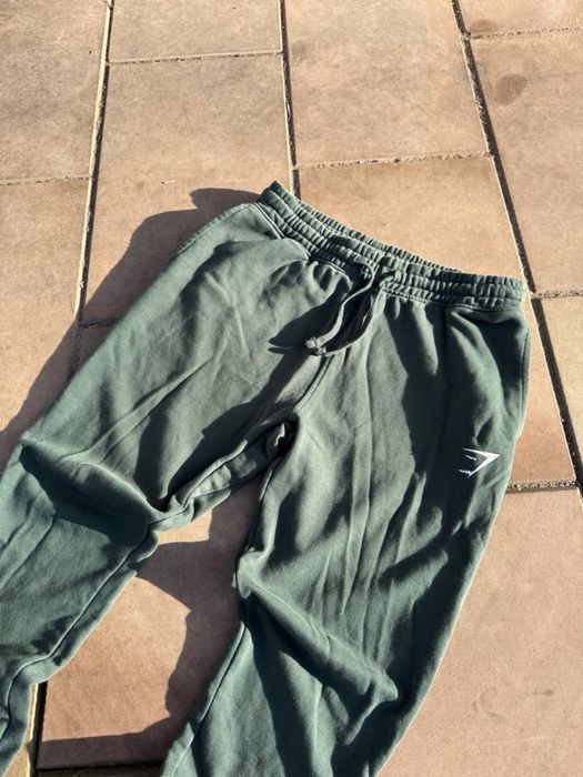 Штани зелені Gymshark