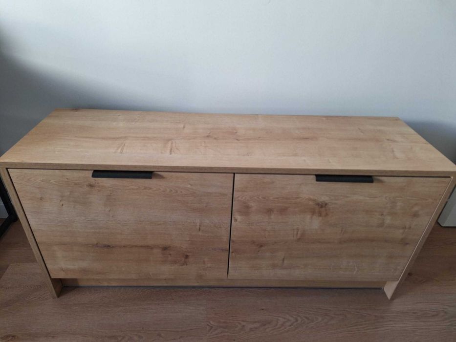 Szafka pod telewizor