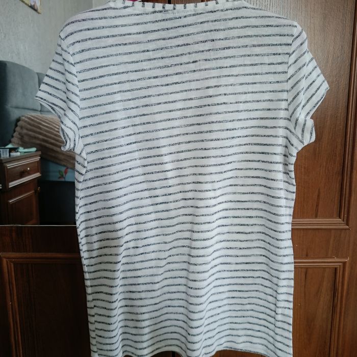 Продаю жіночу кофтинку