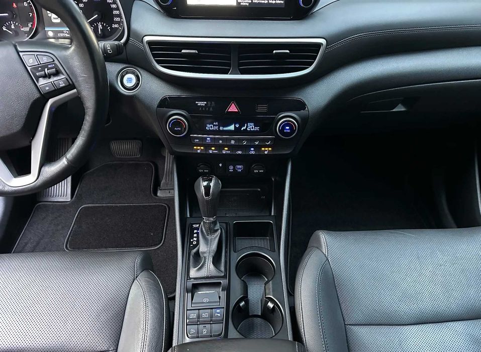 Hyundai Tucson 1.6 T-GDi Premium 2WD DCT з Европи