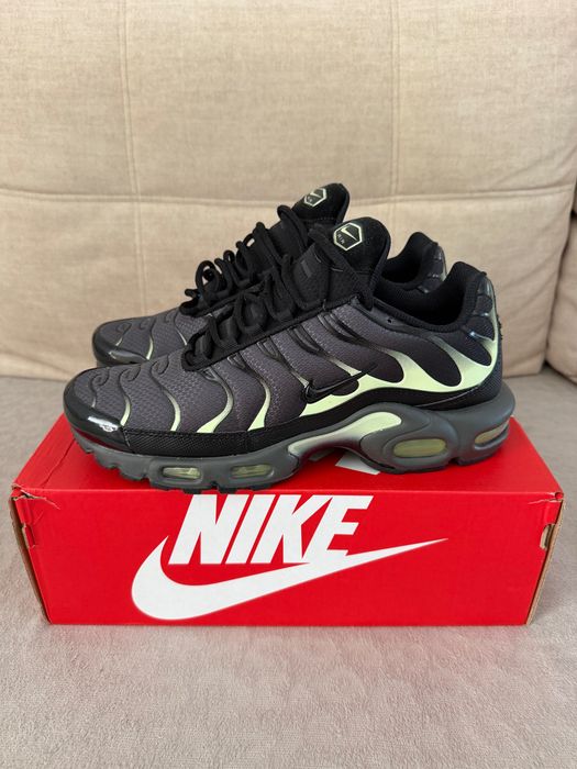 Кросівки Nike Air Max Plus