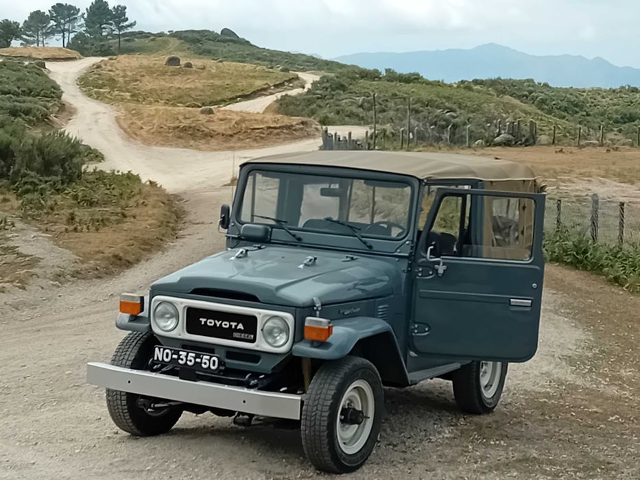 LAND CRUISER BJ40 - Excelente foto 3