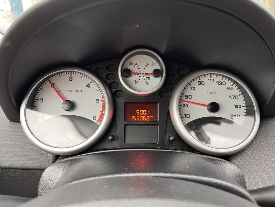 Peugeot 207 1.6 HDI 90 CV / 150.000 km / versão 99G