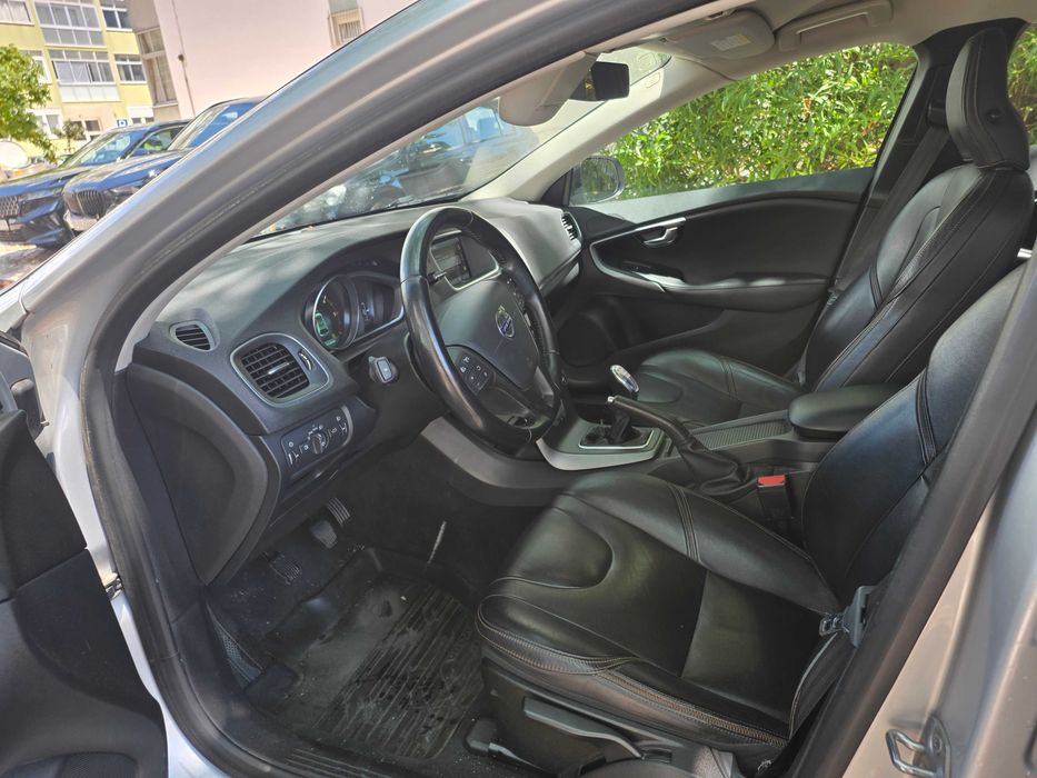 Volvo V40 CC D2 Momentum