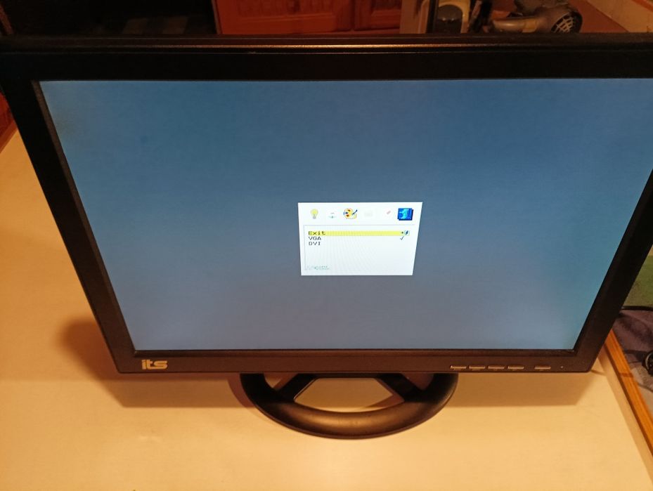 IT'S.  19.1" TFT. LCD MONITOR DC  12 V