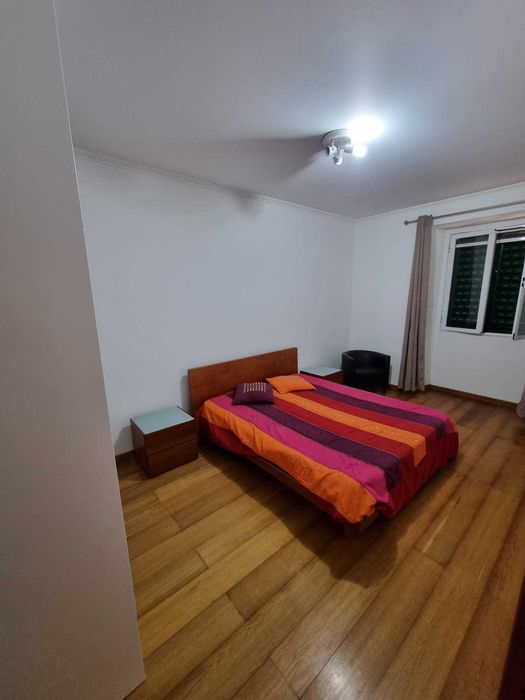 Apartamento T2 - Baixa de Ponta Delgada - Mobilado e Equipado.