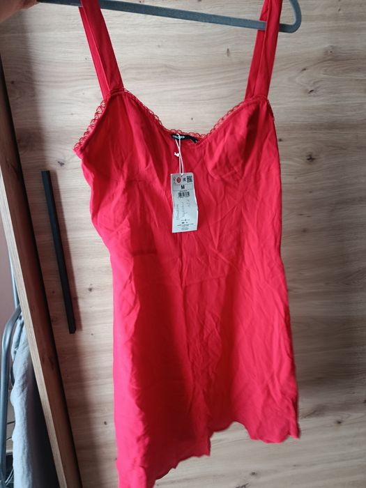 Sukienka damska nowa Cropp M