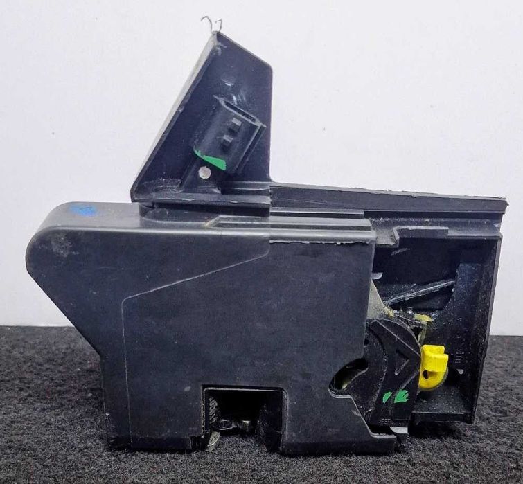 Fechadura / Fecho Porta Trás Esquerdo 805039382RE - DACIA SANDERO II