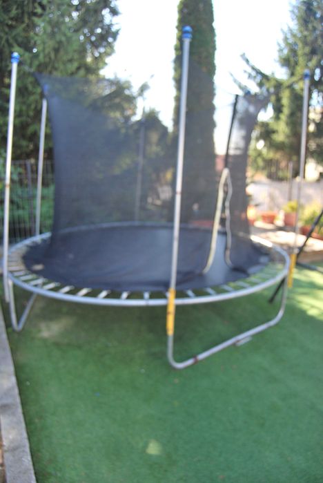 trampolina dla dzieci