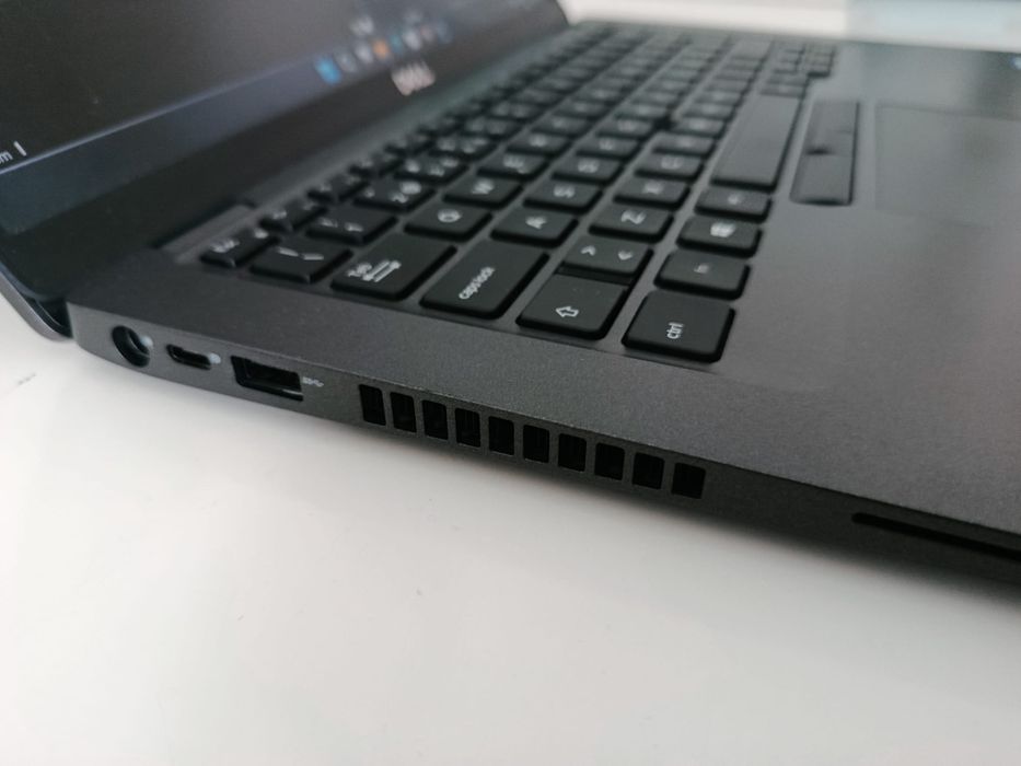 (Preco Fixo) Dell 5400 i5 8th 16gb/480gb +/- 2 horas de Autonomia