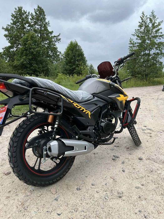 Мотоцикл Ліфан Lifan CITY R