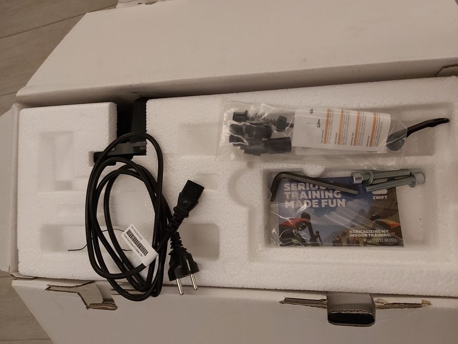 Trenażer Tacx Flux S Smart