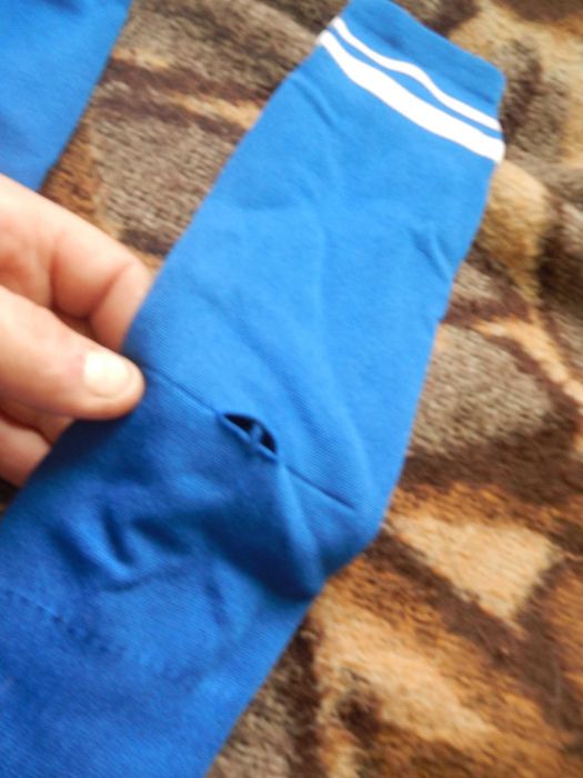 Wyprzedaż->Ochraniacze na piszczele piłki nożnej + getry WADA OPIS!