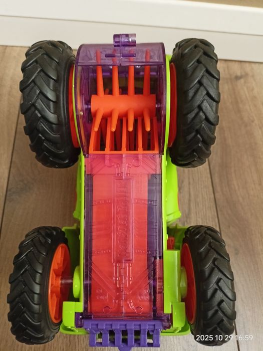 Monster Roller z serii Super Zings pojazd Złoczyńców