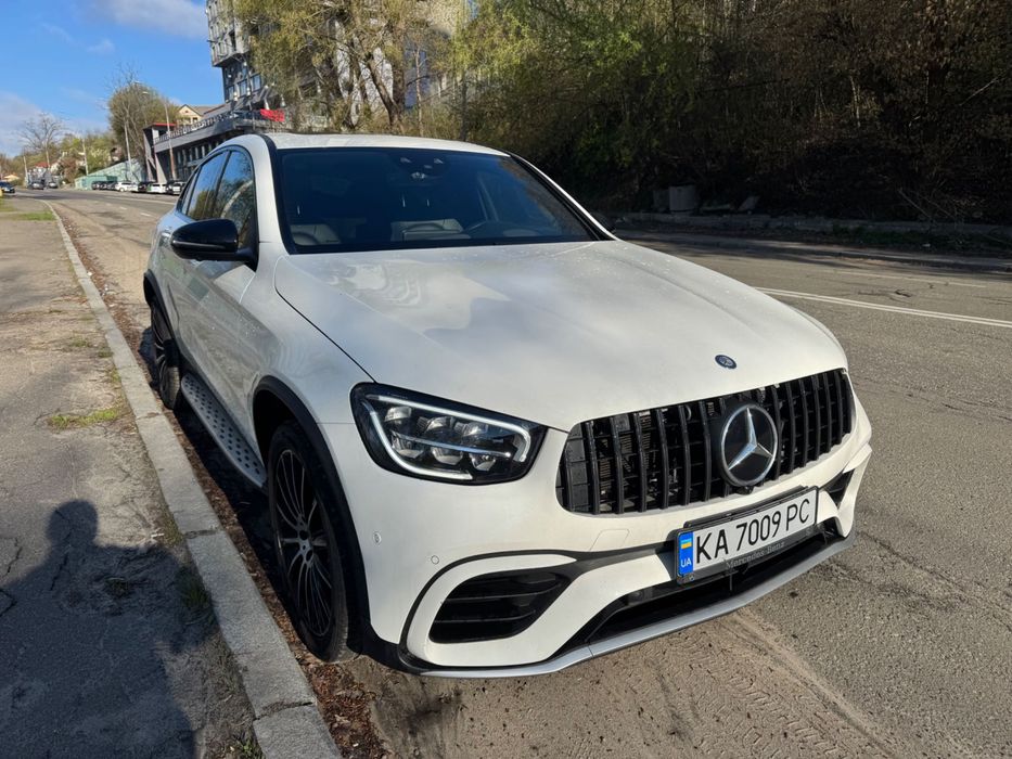 Mercedes Benz  4 matic Glc 300 COUPE 2020 рест full