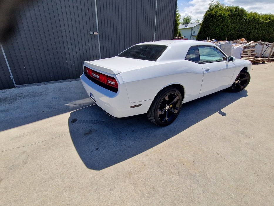 Dodge Challenger 5.7HEMI