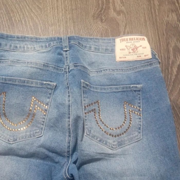 Jeansy damskie True Religion 28
