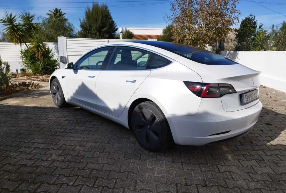 Tesla Model 3 Standart Range Plus