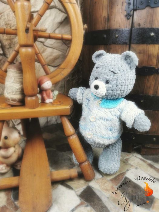 Pluszowy miś ręcznie robiony