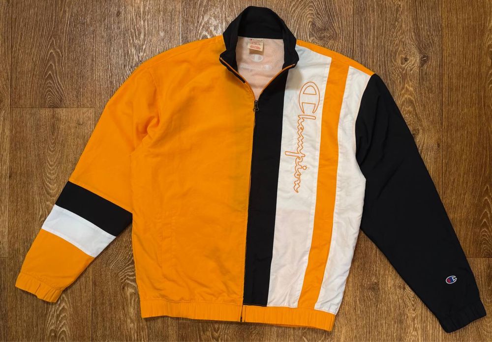 Ветровка от Champion