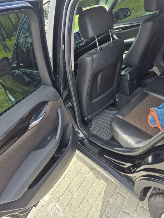 Продам Машину БМВ х1