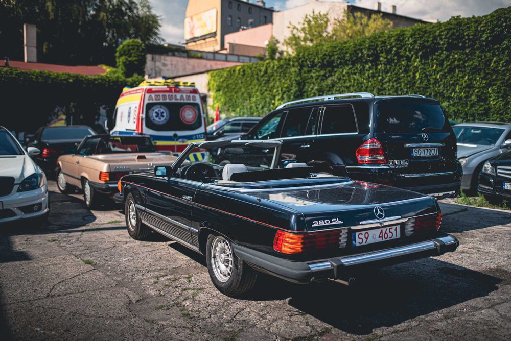 Serwis oraz renowacja samochodów Mercedes - Benz Works