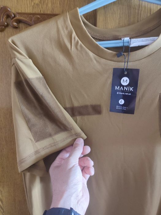 Футболка чоловіча з липучками