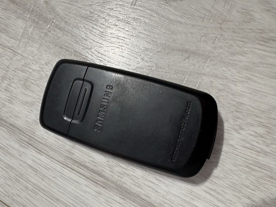 Telefon komórkowy samsung c-300