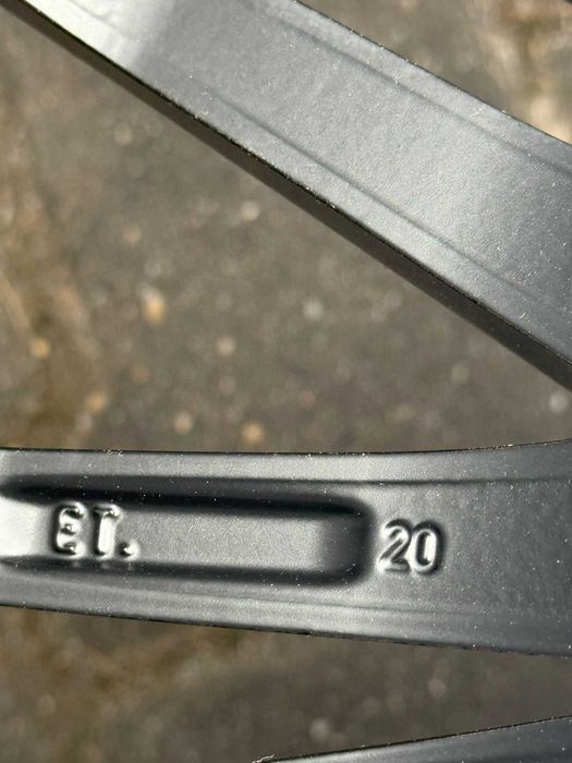 Felgi aluminiowe 17" 5x120 8J ET20 Bmw Opel Vw itd.