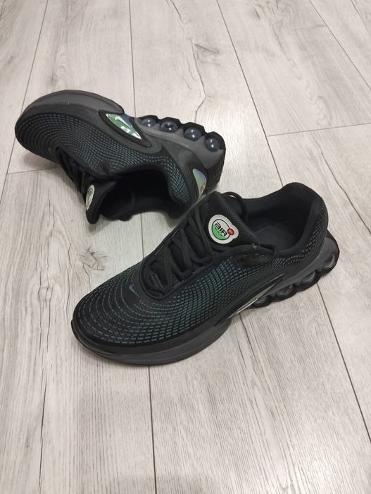 красовки Nike AIR max Dn 40р.25.5см