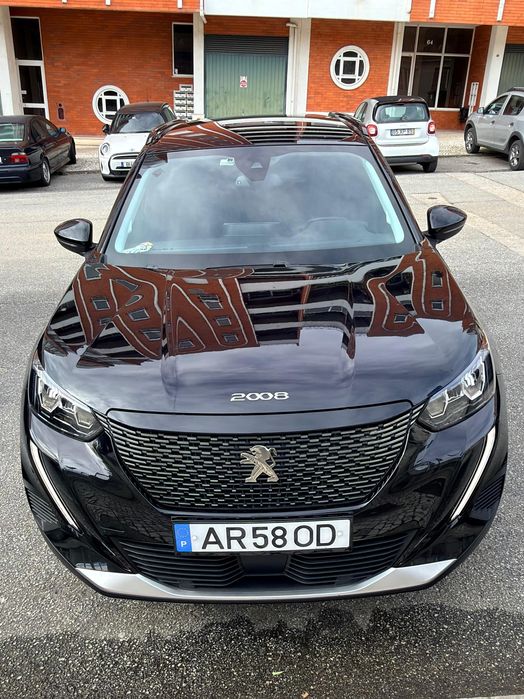 Peugeot 2008 1.2 Gasolina ALLURE