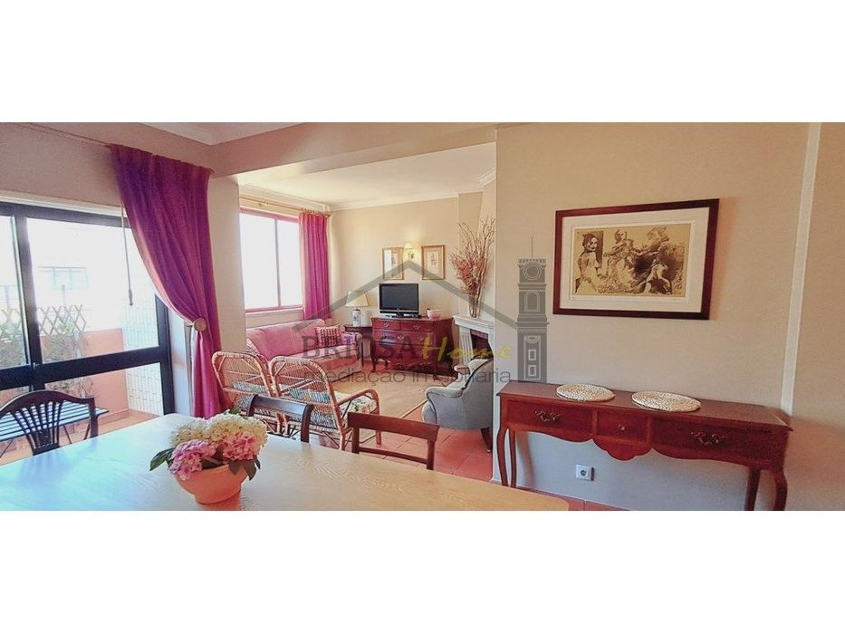 Apartamento T3, com vista mar, na Figueira da Foz
