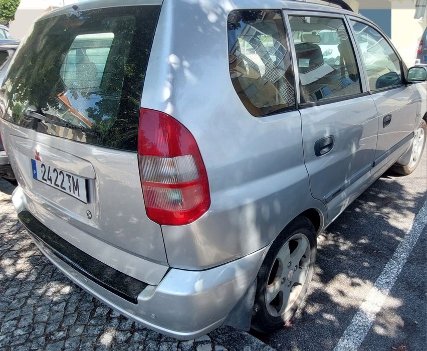 Mitsubishi Space Star Excelente Estado com A/C 4 Pneus Novos